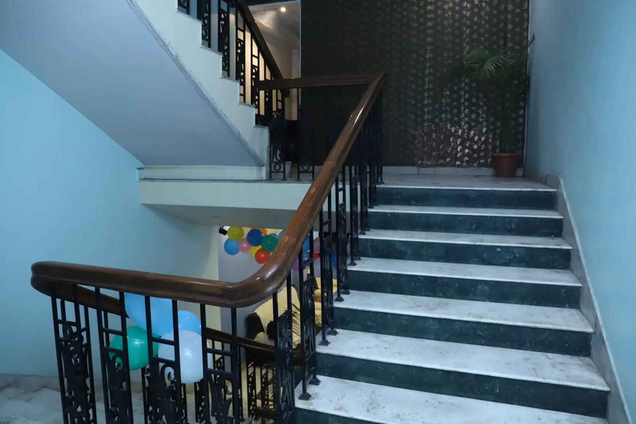 Airport Hotel Aerocity Inn New Delhi Extérieur photo