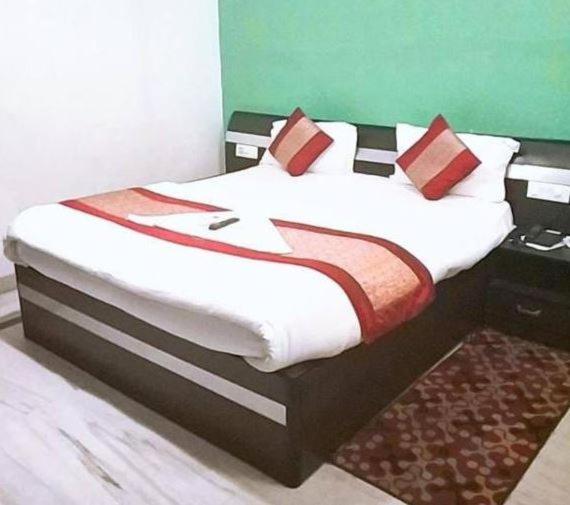 Airport Hotel Aerocity Inn New Delhi Extérieur photo